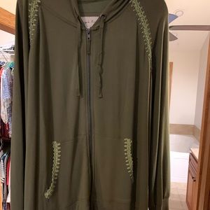 Envy’s Tree hooded sweatshirt size 2XL
